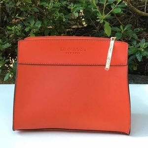 FREE WITH PURCHASE Elizabeth Arden Red makeup bag